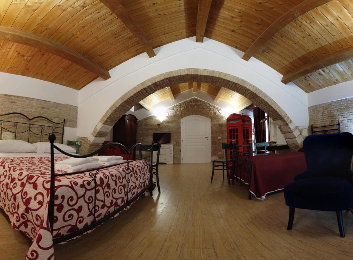 Residenza Delle Grazie Miglionico Exterior foto