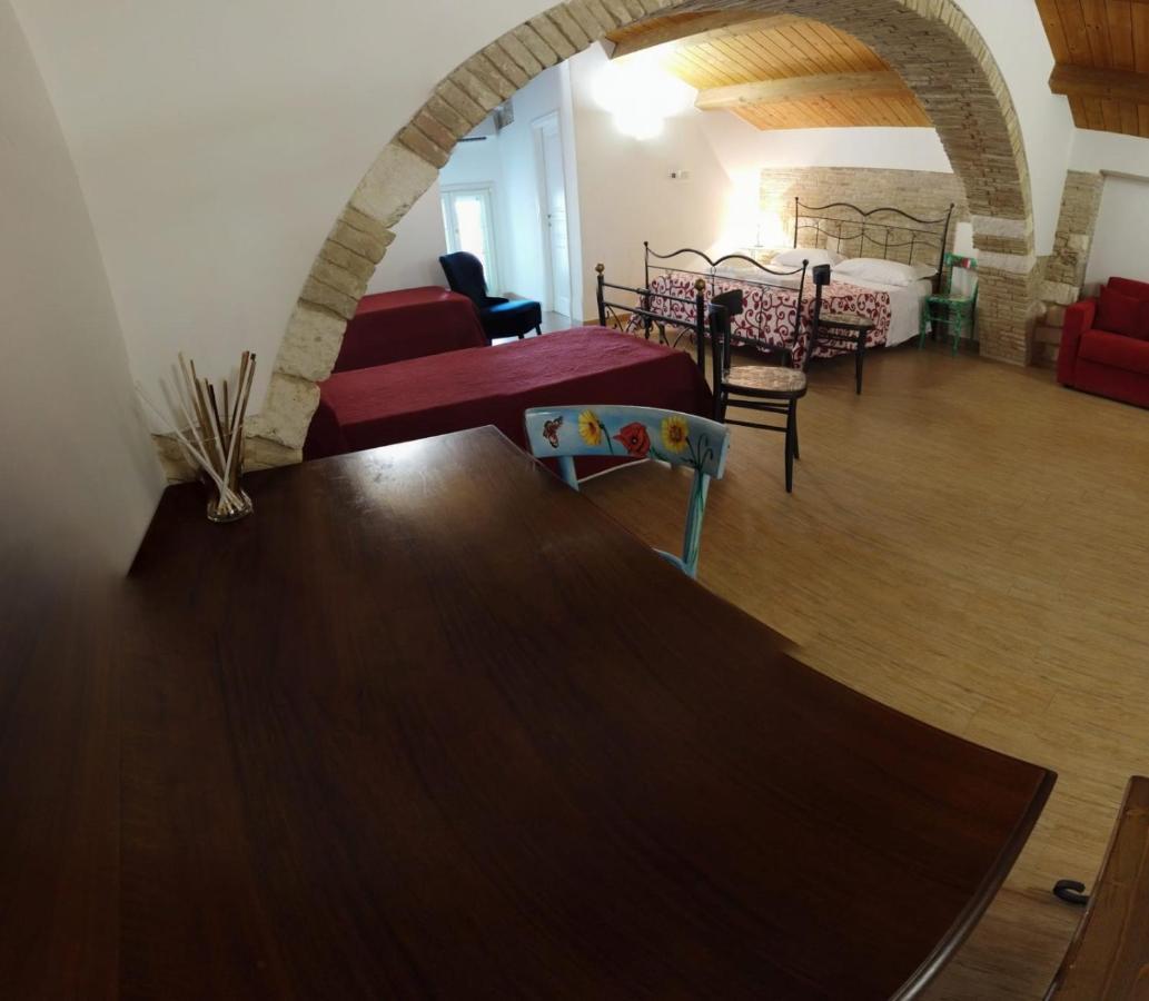 Residenza Delle Grazie Miglionico Exterior foto