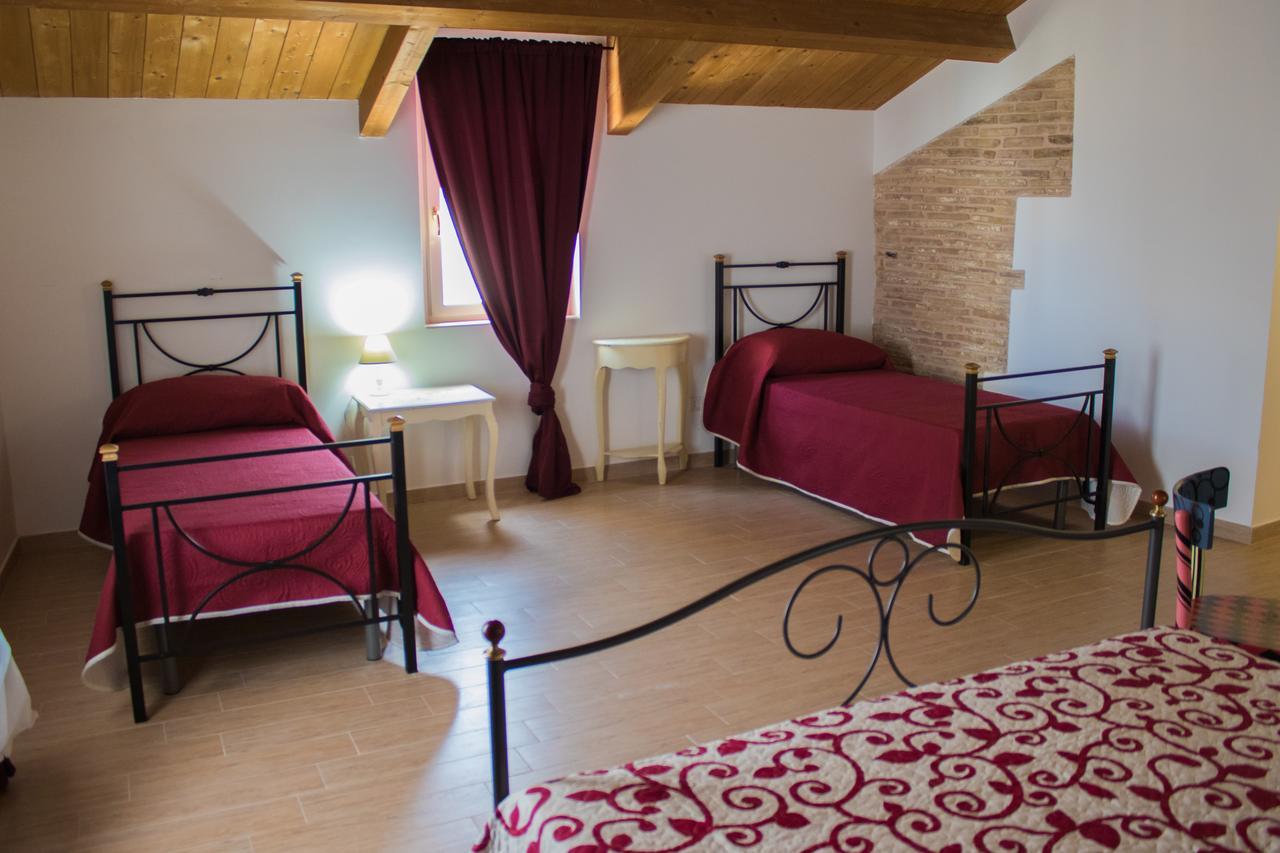 Residenza Delle Grazie Miglionico Exterior foto