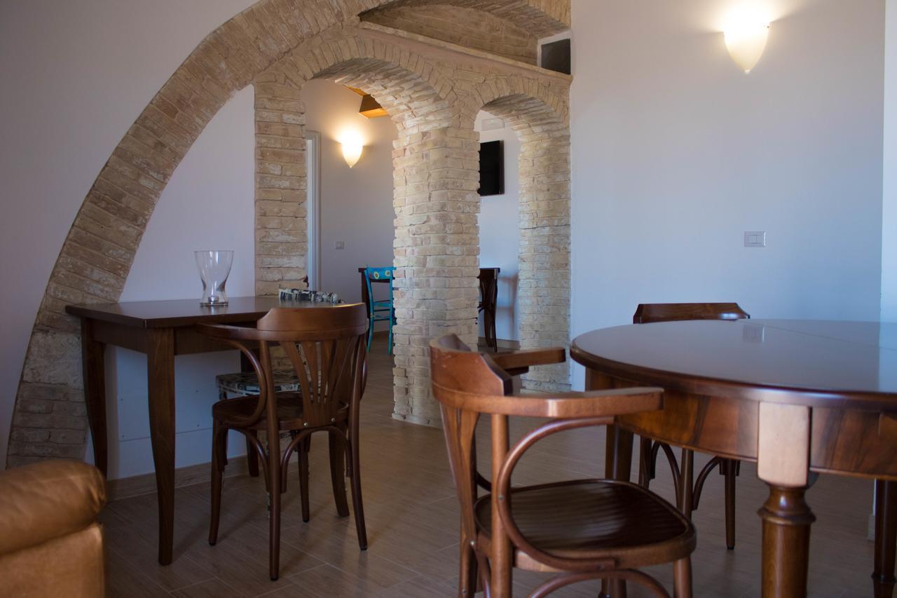Residenza Delle Grazie Miglionico Exterior foto